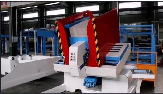 ปรับกระเบื้องด้วยประสิทธิภาพกับอัตโนมัติ Stacker Pile Turner เครื่องปรับตรงและกําจัดฝุ่น
