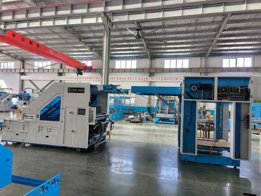 เครื่องลามิเนตแบบแผ่นต่อแผ่นความแม่นยำสูงสำหรับกระดาษลูกฟูก พร้อมระบบควบคุมและแก้ไขเซอร์โวอัตโนมัติ