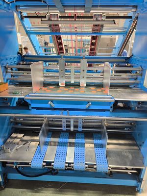 เครื่องลามิเนตแบบแผ่นต่อแผ่น 5 ชั้น ขับเคลื่อนด้วยระบบไฟฟ้า สำหรับกระดาษแข็ง 300 แกรม - 10 มม. และลูกฟูก B และ E