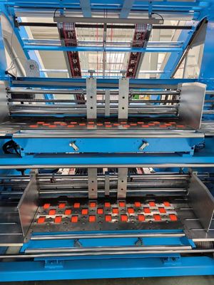 อัตโนมัติกระดาษต่อกระดาษ Laminating เครื่องที่มีการควบคุม servo สําหรับ laminating ของ 5Ply กระดาษ corrugated และชนิดการ laminating ต่าง ๆ