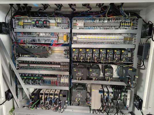 เครื่องเคลือบกระดาษลูกฟูกอัตโนมัติความเร็วสูง 200 เมตร/นาที